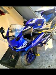 YAMAHA R15 V3